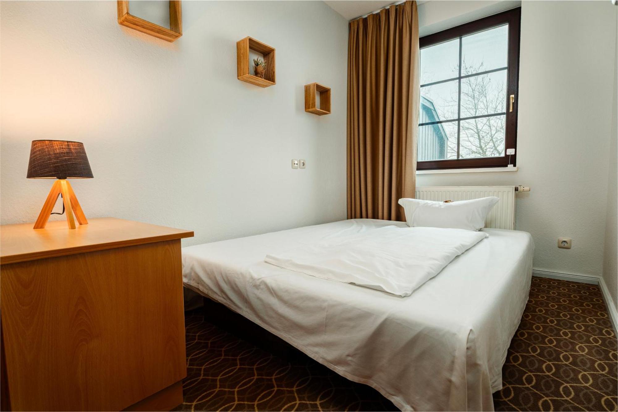 Hotel Ostseeland Rostock Exterior photo